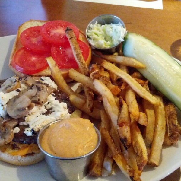Photo taken at Marathon Burgers &amp; BBQ by Jennifer R. on 1/17/2014