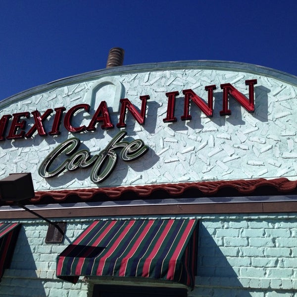 Foto scattata a Mexican Inn Cafe da Larry C. il 1/17/2014
