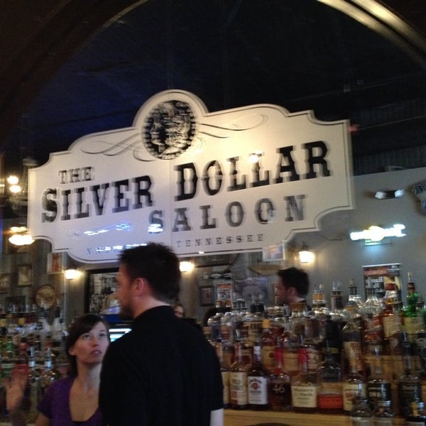 Foto scattata a Silver Dollar Saloon da Larry C. il 4/1/2014