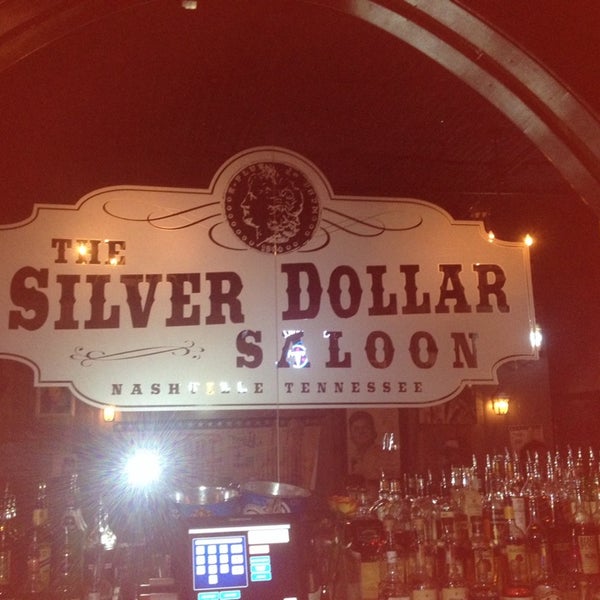 Foto scattata a Silver Dollar Saloon da Larry C. il 5/31/2014