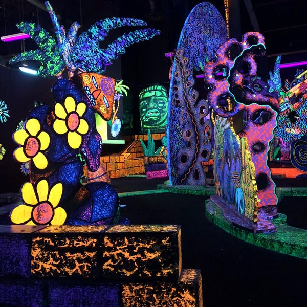 Photos At Putting Edge Mini Golf In Laval