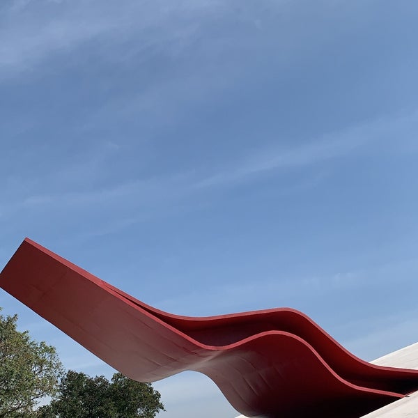 6/28/2021にRo C.がAuditório Ibirapuera Oscar Niemeyerで撮った写真