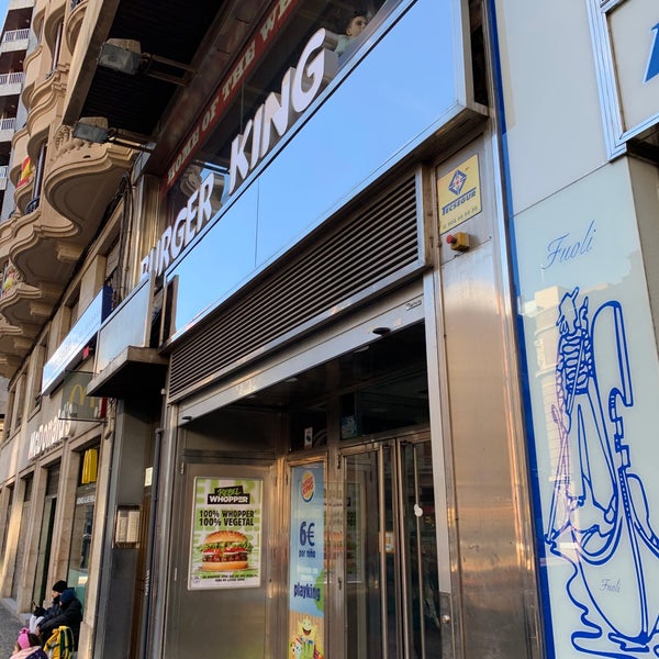 Burger King Fast Food Restaurant in Zaragoza