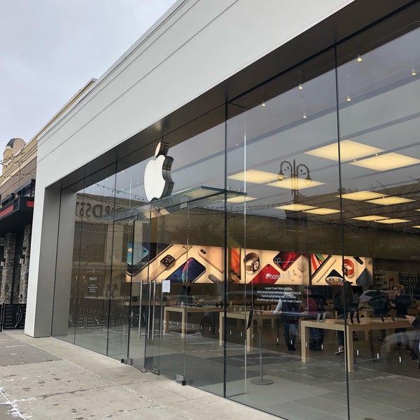 Photos at Apple Easton Town Center 4210 The Strand