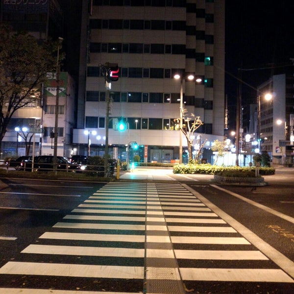 上本町6交差点 Intersection In Osaka