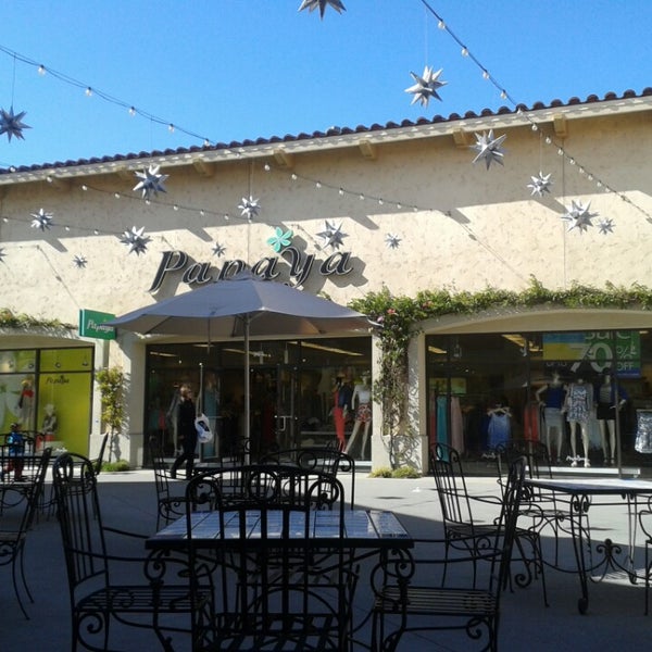 Photos At Papaya Factory Outlet International Gateway Of The
