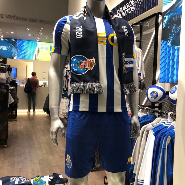 FCPorto store - Parque nascente