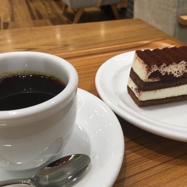 Photos At 大垣書店 Cafe イオンモール京都桂川店 1 Tip