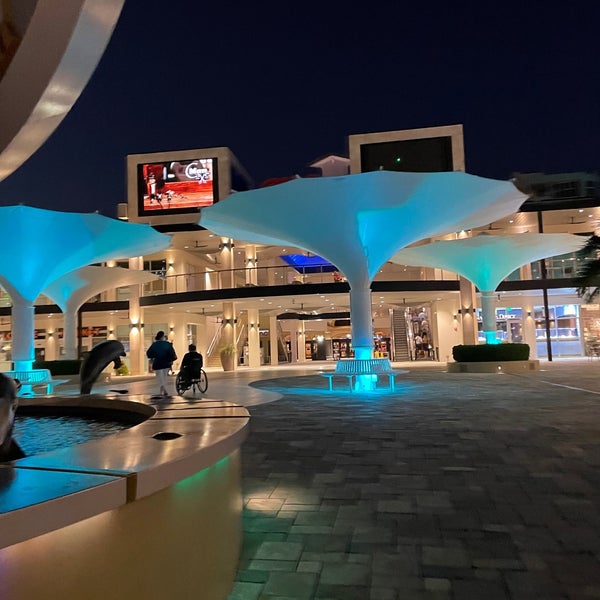 AMC Sundial 12 North Downtown 153 2nd Ave N