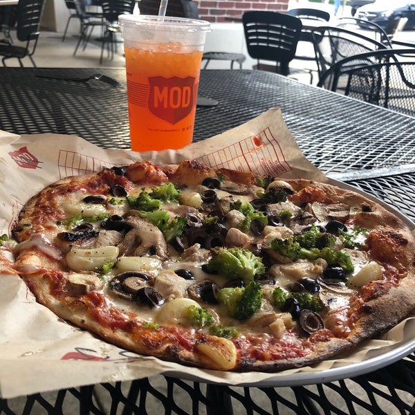 Photo taken at MOD Pizza by A27 on 9/4/2018