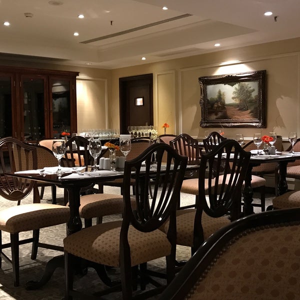 9/17/2017 tarihinde Diego P.ziyaretçi tarafından St. Regis Restaurante'de çekilen fotoğraf