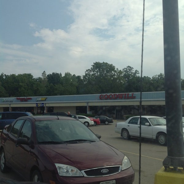 Cape Girardeau Goodwill Retail Store 4 tips