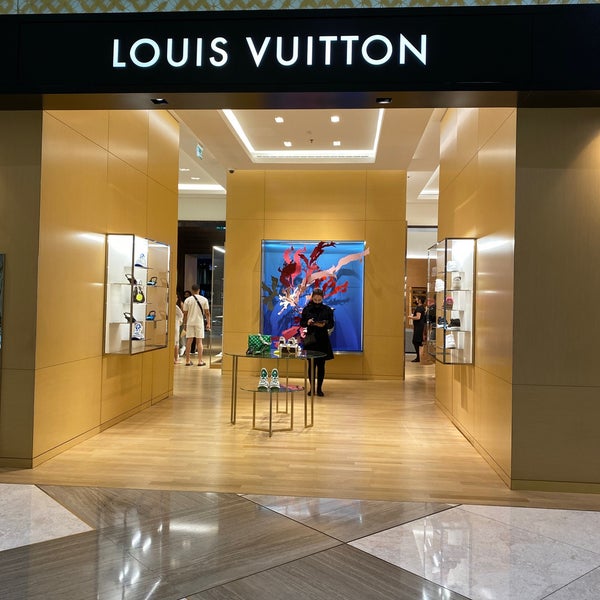 louis vuitton roosevelt field mall｜TikTok Search