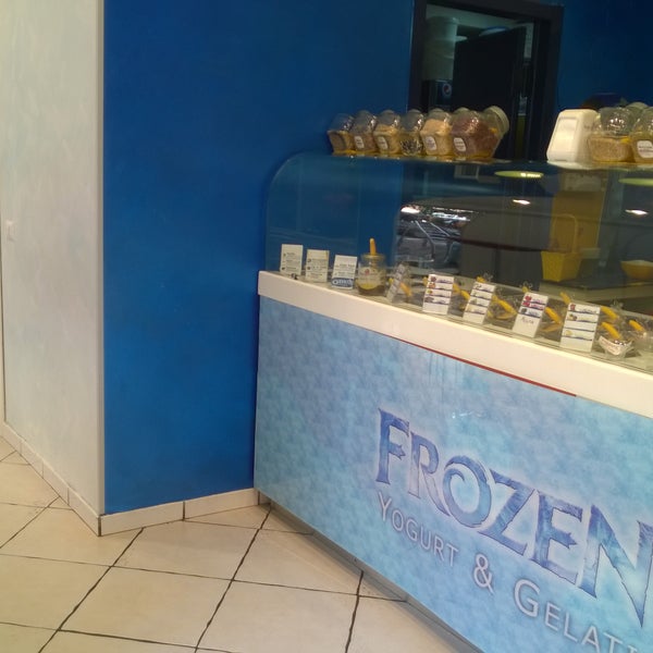 9/10/2015에 Frozen - Yogurt &amp; Gelati님이 Frozen - Yogurt &amp; Gelati에서 찍은 사진