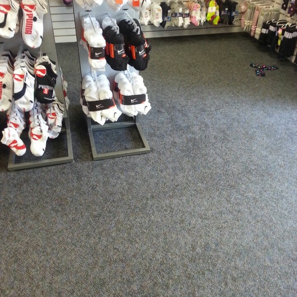 Jay's Shoebox Livingston, NJ