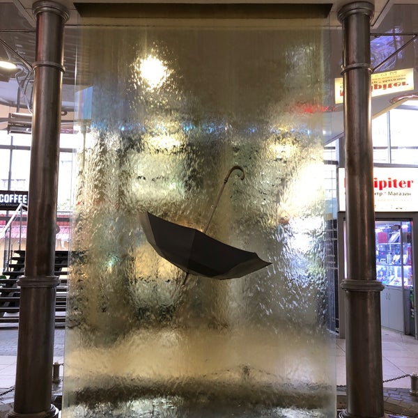 Памятник дождю в санкт петербурге