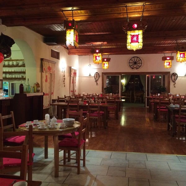 Автоматизация кафе. Трактир общепит. Трактир программа для общепита 1с. Трактир это 1с предприятие. Рынок и общепит шук москва.