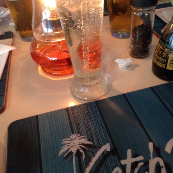 12/30/2014にMaggie B.がCatch22 Beachside Grille &amp; Barで撮った写真