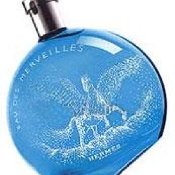 blue chanel super pharm