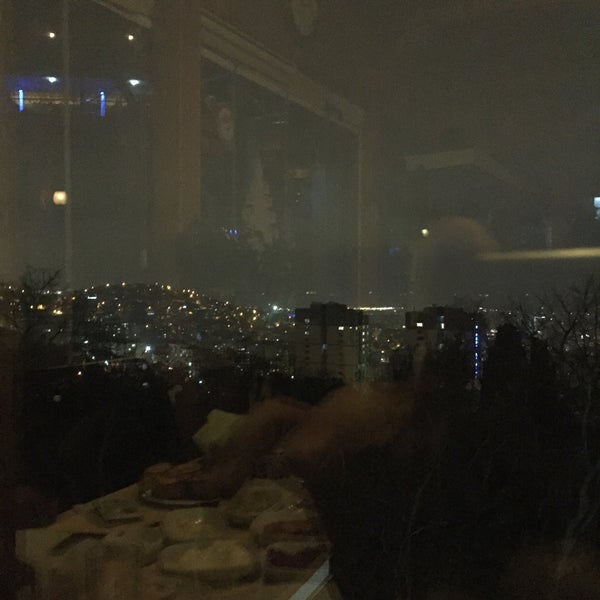 Foto tomada en Subaşı Et &amp; Mangal Restaurant  por Çetin Ç. el 12/27/2016