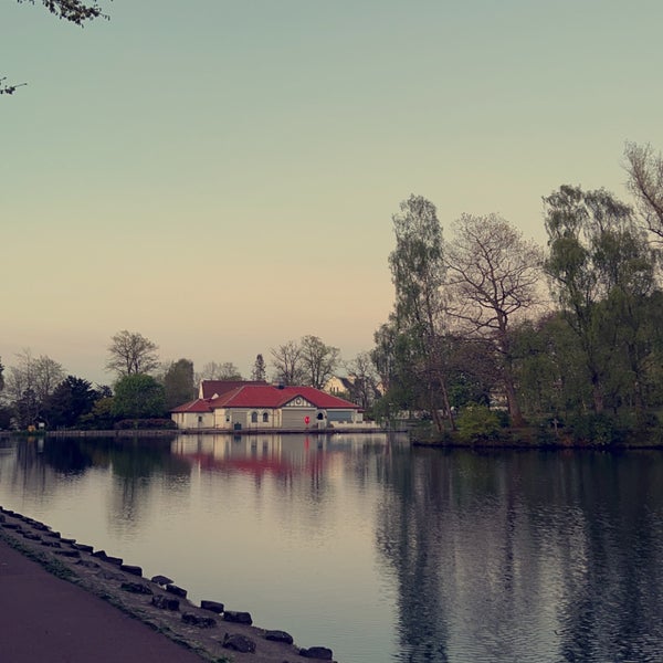 Rouken Glen Park Park in Giffnock