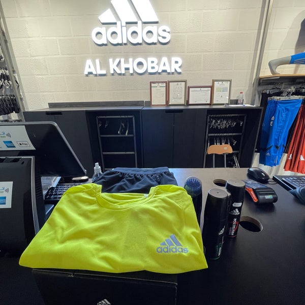 adidas outlet marcianise