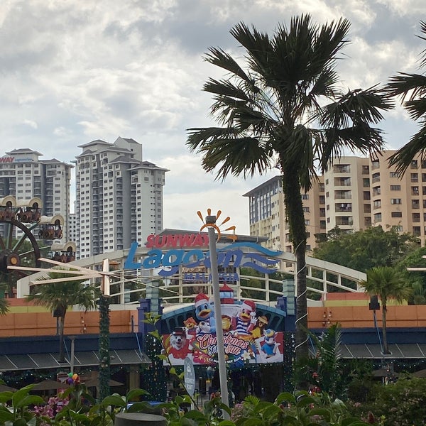 Sunway Pyramid Blue Atrium - Sunway Pyramid