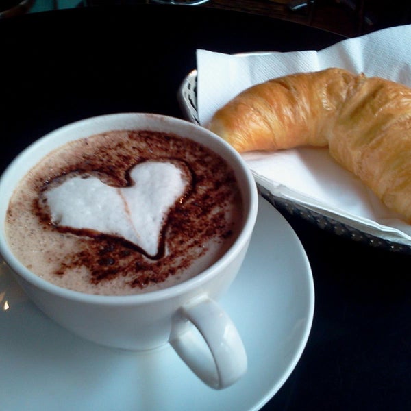 7/30/2013 tarihinde Kafi Schoffelziyaretçi tarafından Kafi Schoffel'de çekilen fotoğraf