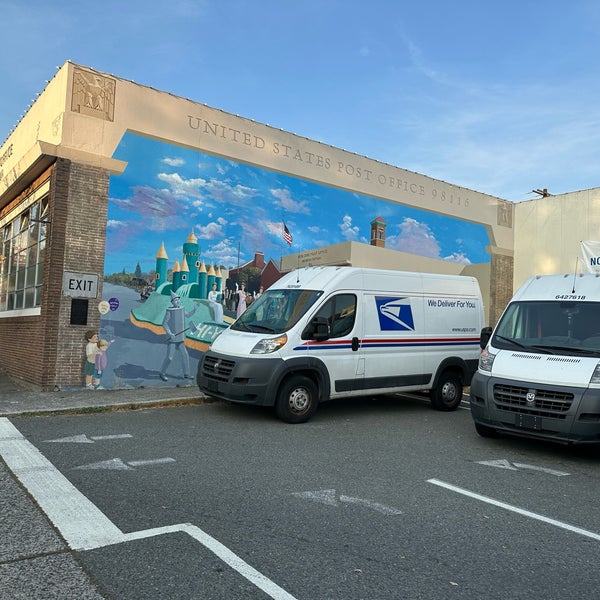 US Post Office Post Office in West Seattle