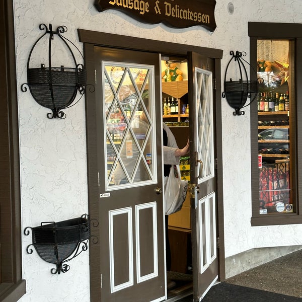 Hans' German Sausage and Deli Deli