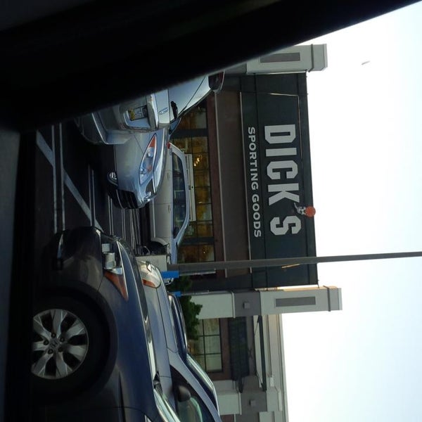 DICK'S Sporting Goods Abington Willow Grove, PA