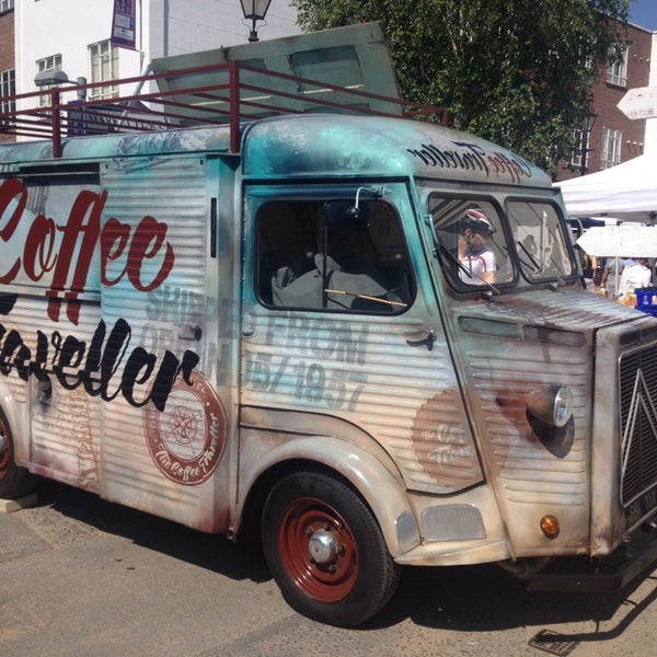 Love this tiny market. Check out @pulled_uk and the Coffee Traveller