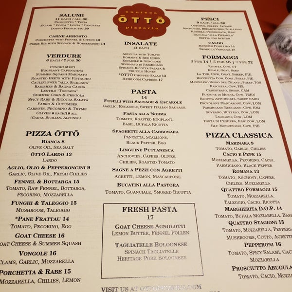 รูปภาพถ่ายที่ Otto Enoteca Pizzeria โดย Terence F. เมื่อ 7/14/2018