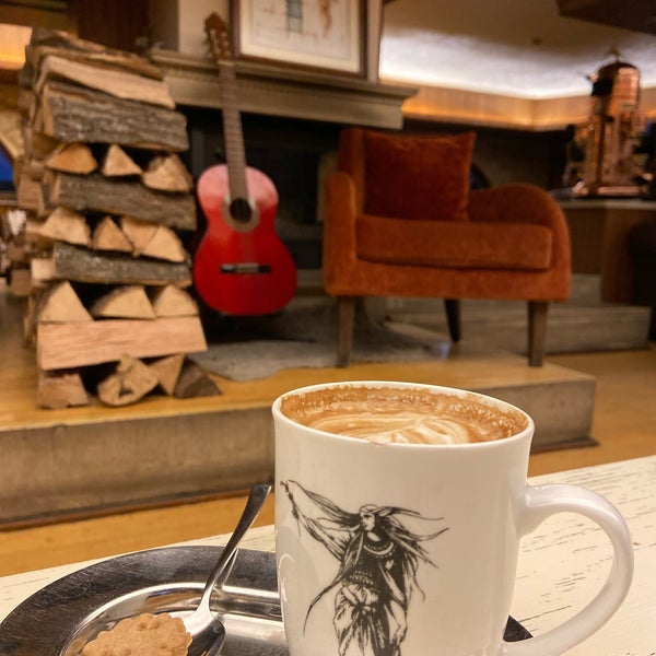 1/9/2022 tarihinde Zeynep K.ziyaretçi tarafından Mocaco Coffee'de çekilen fotoğraf