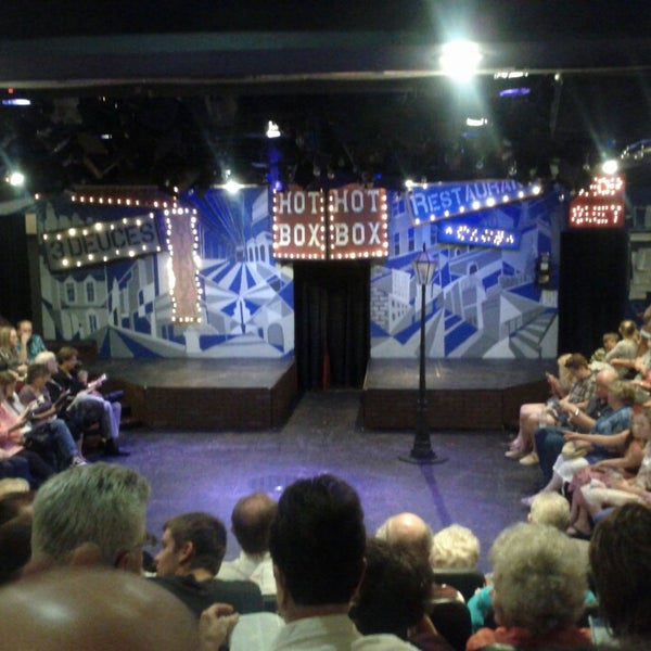Das Foto wurde bei Hale Center Theater Orem von David C. am 8/8/2013 aufgenommen