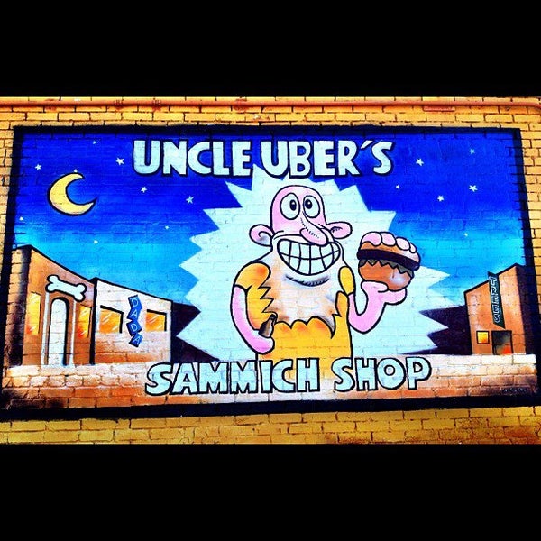 Das Foto wurde bei Uncle Uber&#39;s von Uncle Uber&#39;s am 8/6/2014 aufgenommen