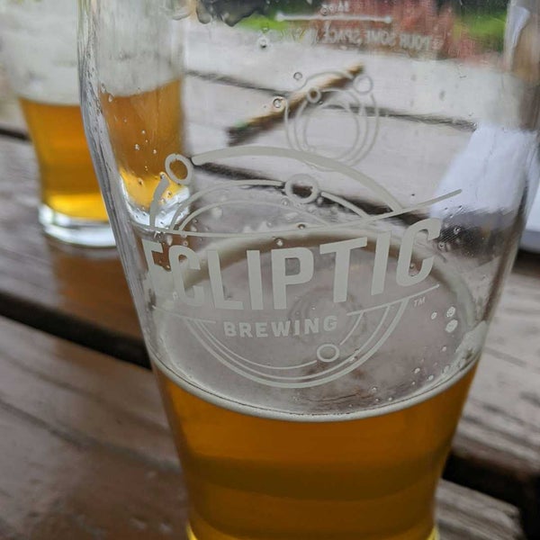 Photo taken at Ecliptic Brewing by Thomas F. on 5/4/2022