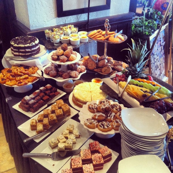 GG's Waterfront Bar And Grill Seafood Restaurant in Hollywood