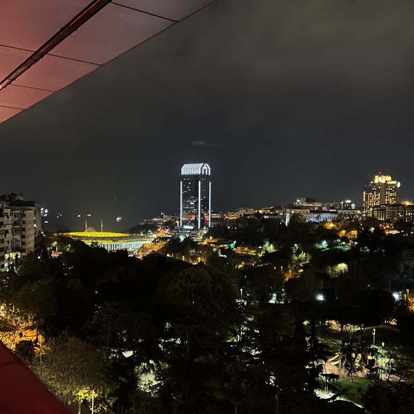 6/14/2023 tarihinde Ali F.ziyaretçi tarafından The St. Regis Istanbul'de çekilen fotoğraf