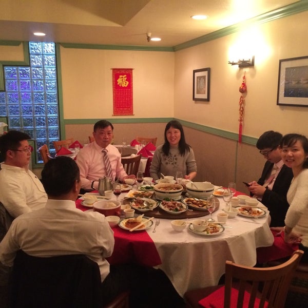 3/23/2014 tarihinde Daniel R.ziyaretçi tarafından Hangen Szechuan Restaurant'de çekilen fotoğraf