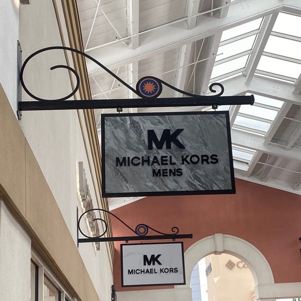 Photos at Michael Kors Fashion Accessories Store in Orlando
