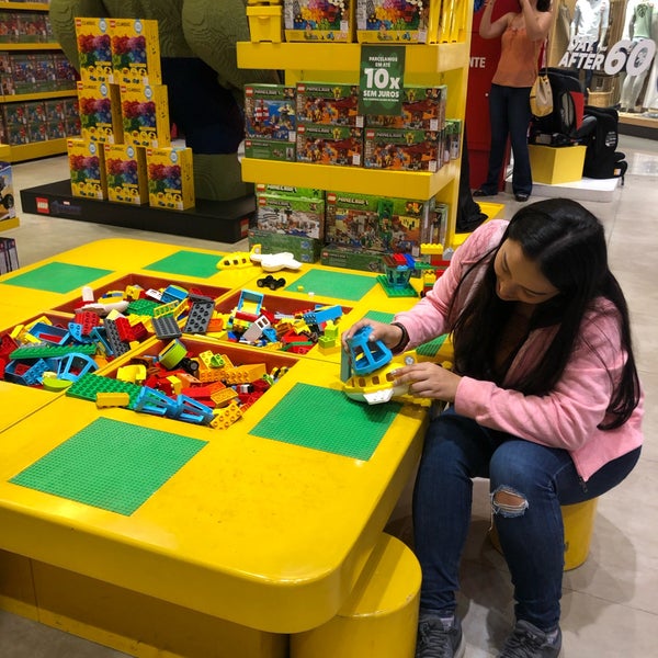 Ri Happy Negozio Di Giochi Giocattoli In Avenida Paulista Ri Happy Negozio Di Giochi Giocattoli In Avenida Paulista