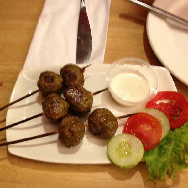 Pizza Hut Ashok Nagar Old No 67, New No 41, 4th Avenue, Opp Jawahar