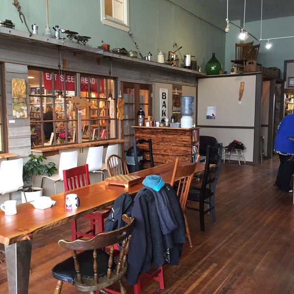 Dough Dough Bakery 8 N Holladay Dr