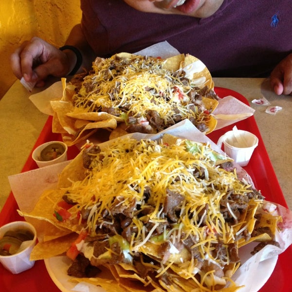 7/10/2013에 Steve L.님이 Taco Shop Mexican Grill에서 찍은 사진