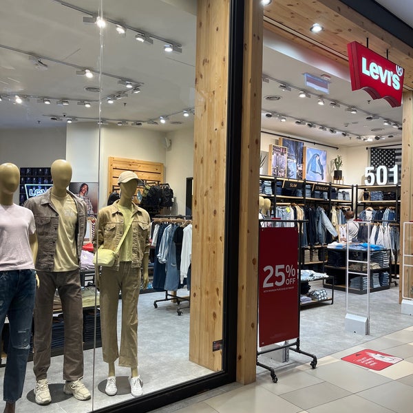 Levi's Store - Maluri - MyTOWN Shopping Centre