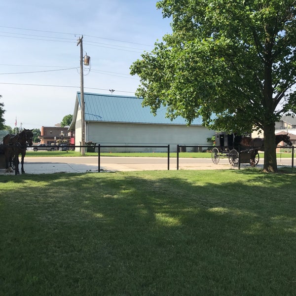 Downtown Shipshewana 4 tips