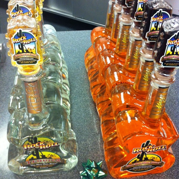 Rock N Roll Tequila Headquarters Dive Bar in Modesto