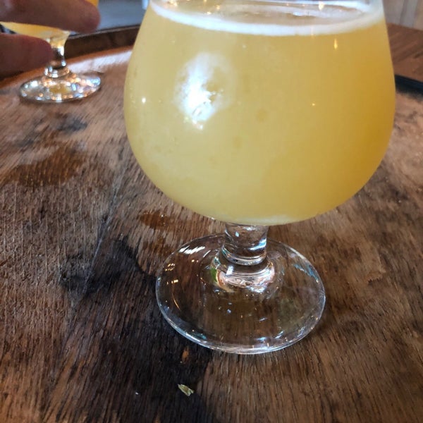 Photo taken at Four Quarters Brewing by Tim U. on 7/27/2019