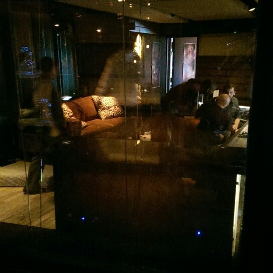 6/12/2014에 Bruce J.님이 Quad Recording Studios에서 찍은 사진